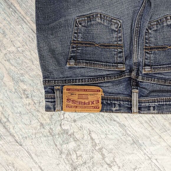 Express Size 1/2 Long Precision Fit Kick Boot Jeans - Picture 5 of 10